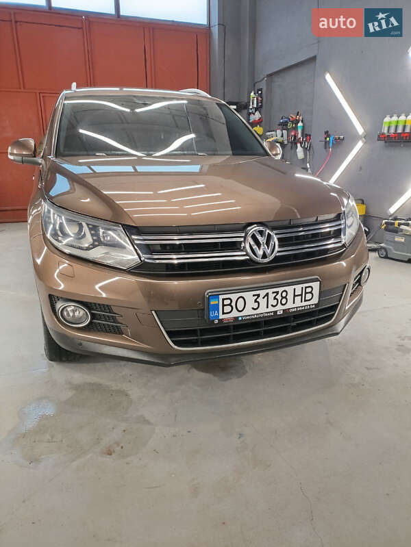 Внедорожник / Кроссовер Volkswagen Tiguan 2014 в Тернополе