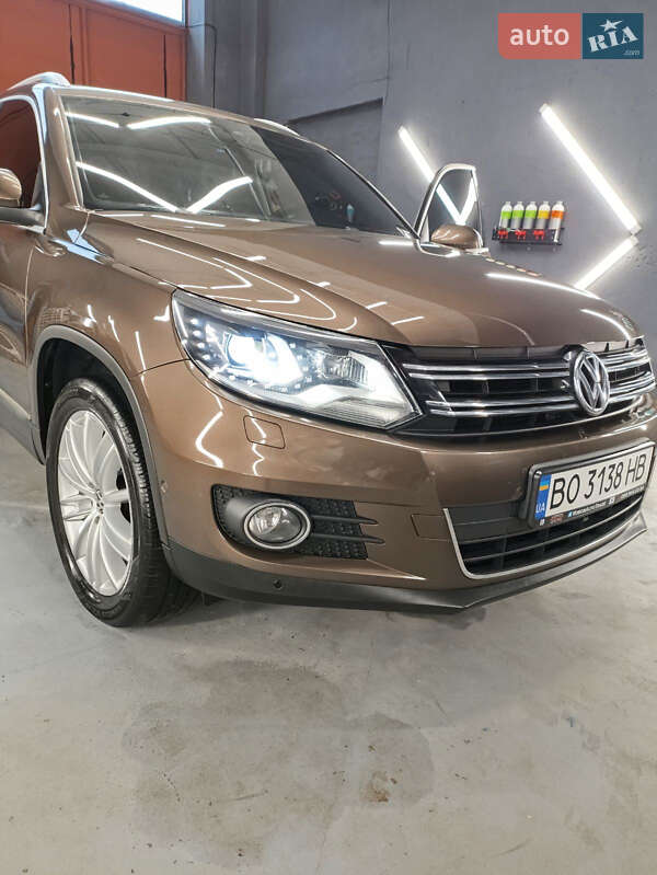 Внедорожник / Кроссовер Volkswagen Tiguan 2014 в Тернополе