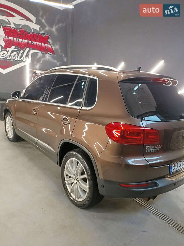 Внедорожник / Кроссовер Volkswagen Tiguan 2014 в Тернополе