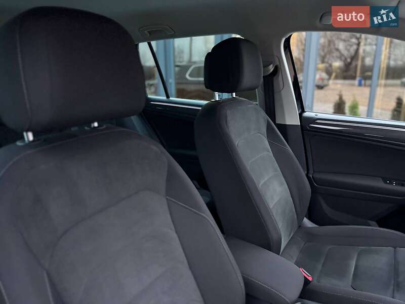 Внедорожник / Кроссовер Volkswagen Tiguan 2018 в Коломые фото 38 Внедорожник / Кроссовер Volkswagen Tiguan 2018 в Коломые