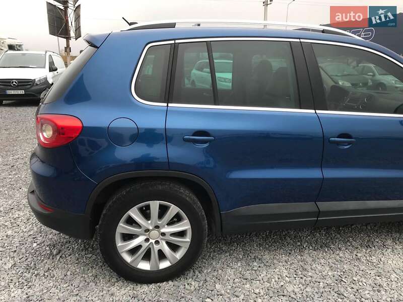 Внедорожник / Кроссовер Volkswagen Tiguan 2008 в Львове
