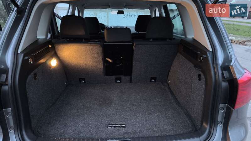 Внедорожник / Кроссовер Volkswagen Tiguan 2018 в Ахтырке