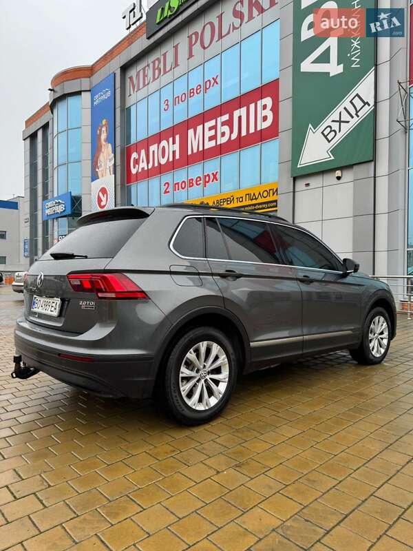 Внедорожник / Кроссовер Volkswagen Tiguan 2017 в Тернополе фото 5 Внедорожник / Кроссовер Volkswagen Tiguan 2017 в Тернополе