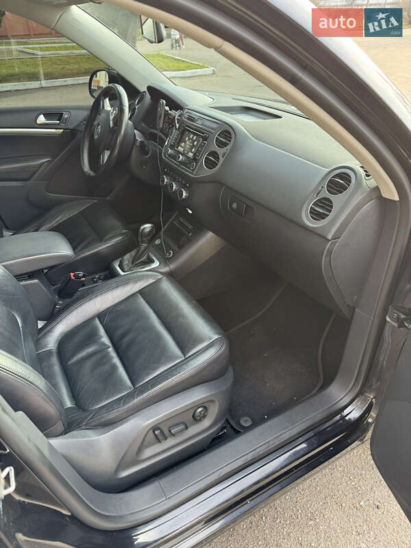 Внедорожник / Кроссовер Volkswagen Tiguan 2013 в Хмельнике