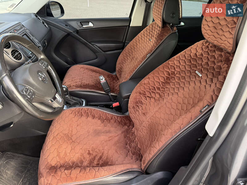 Внедорожник / Кроссовер Volkswagen Tiguan 2015 в Тернополе