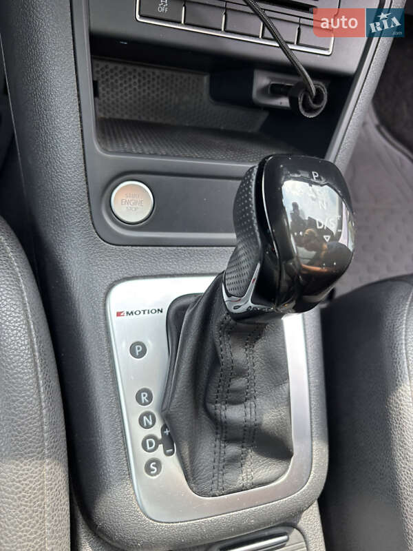 Внедорожник / Кроссовер Volkswagen Tiguan 2016 в Киеве