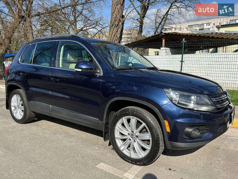 Внедорожник / Кроссовер Volkswagen Tiguan 2013 в Ровно фото 3 Внедорожник / Кроссовер Volkswagen Tiguan 2013 в Ровно