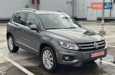 Внедорожник / Кроссовер Volkswagen Tiguan 2016 в Киеве