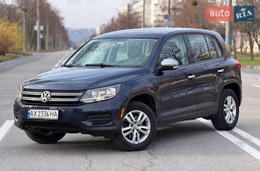 Внедорожник / Кроссовер Volkswagen Tiguan 2013 в Харькове
