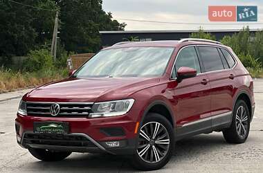 Внедорожник / Кроссовер Volkswagen Tiguan 2019 в Киеве