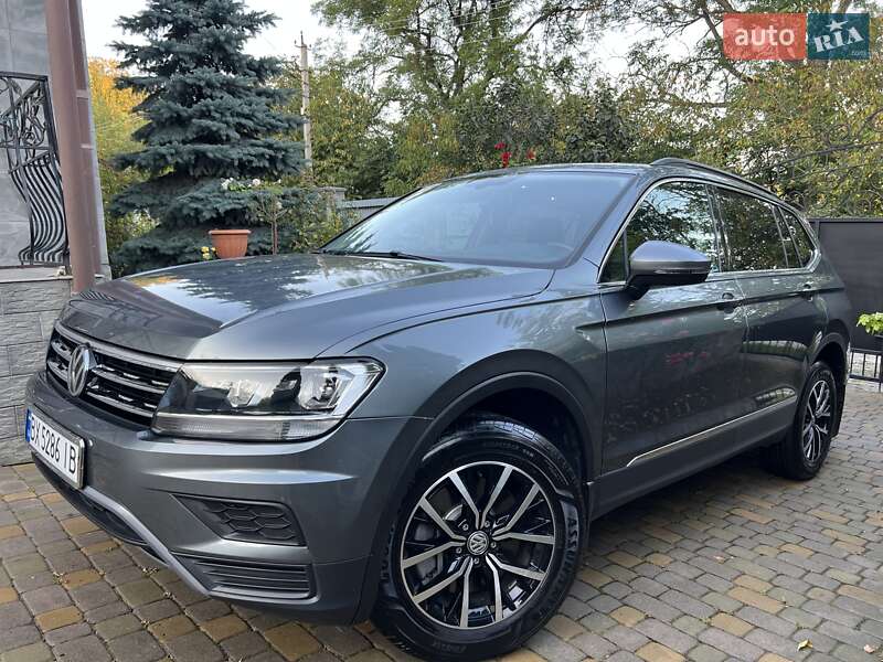 Внедорожник / Кроссовер Volkswagen Tiguan 2020 в Киеве фото 3 Внедорожник / Кроссовер Volkswagen Tiguan 2020 в Киеве