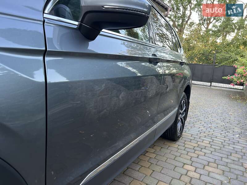 Внедорожник / Кроссовер Volkswagen Tiguan 2020 в Киеве фото 25 Внедорожник / Кроссовер Volkswagen Tiguan 2020 в Киеве