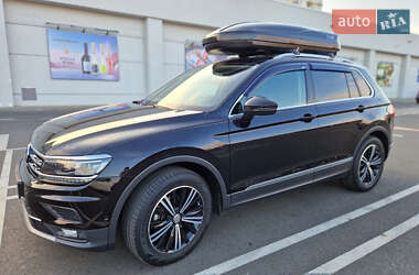 Внедорожник / Кроссовер Volkswagen Tiguan 2020 в Одессе