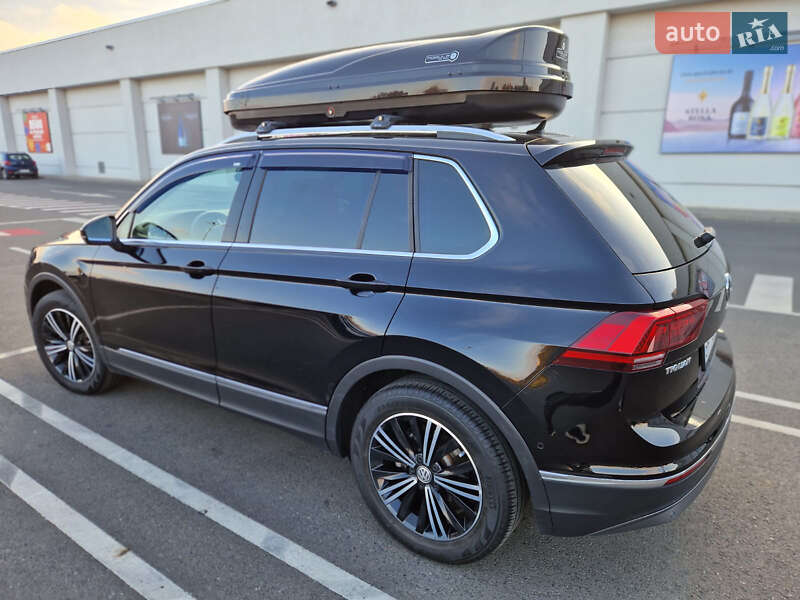 Внедорожник / Кроссовер Volkswagen Tiguan 2020 в Одессе
