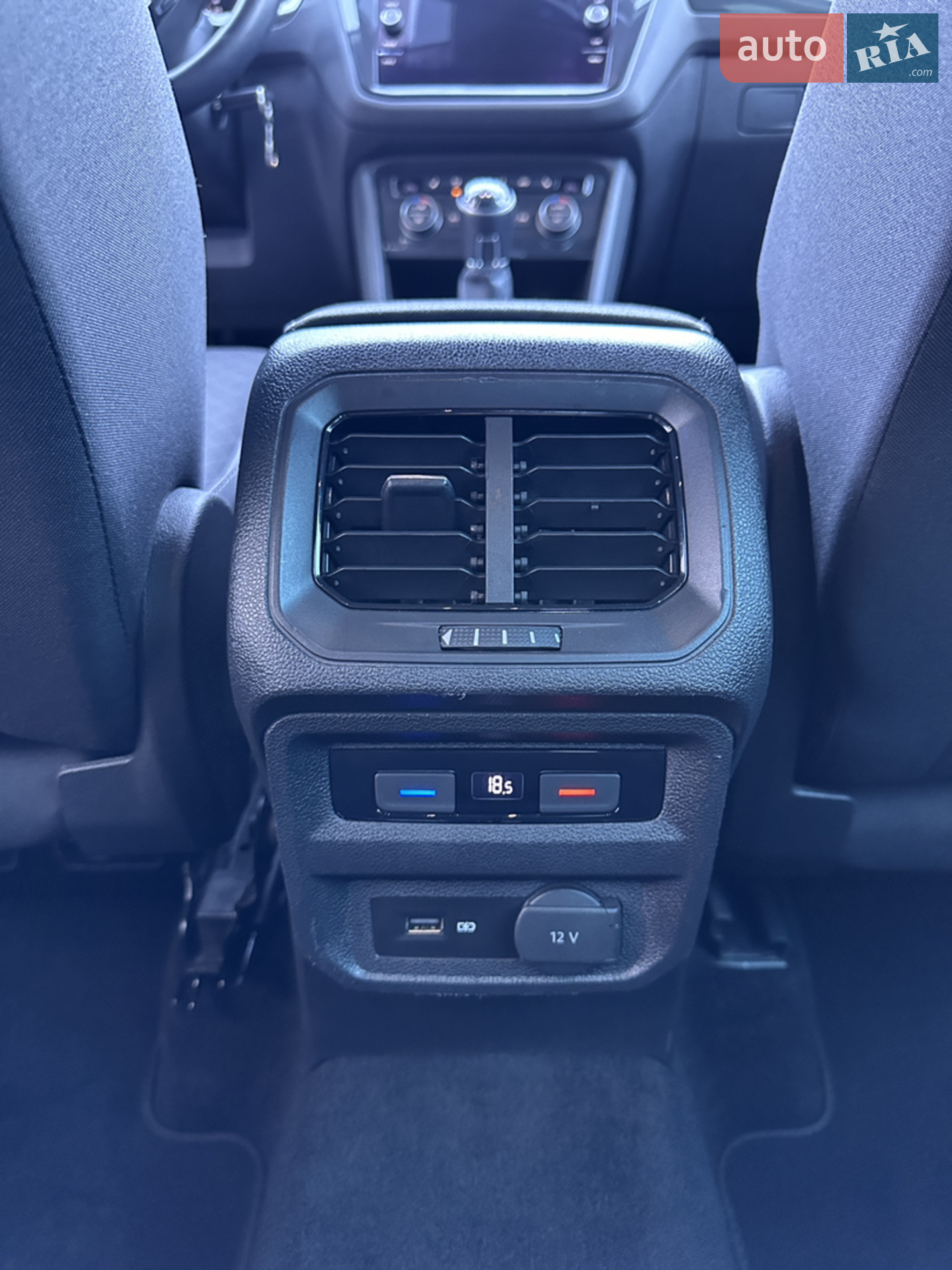 2020 Volkswagen Tiguan - мініатюра 25