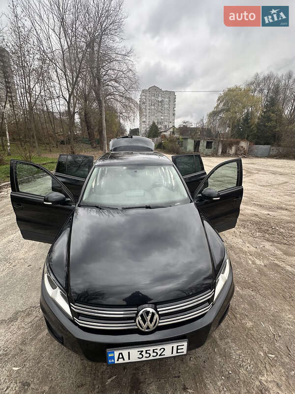 Внедорожник / Кроссовер Volkswagen Tiguan 2012 в Киеве