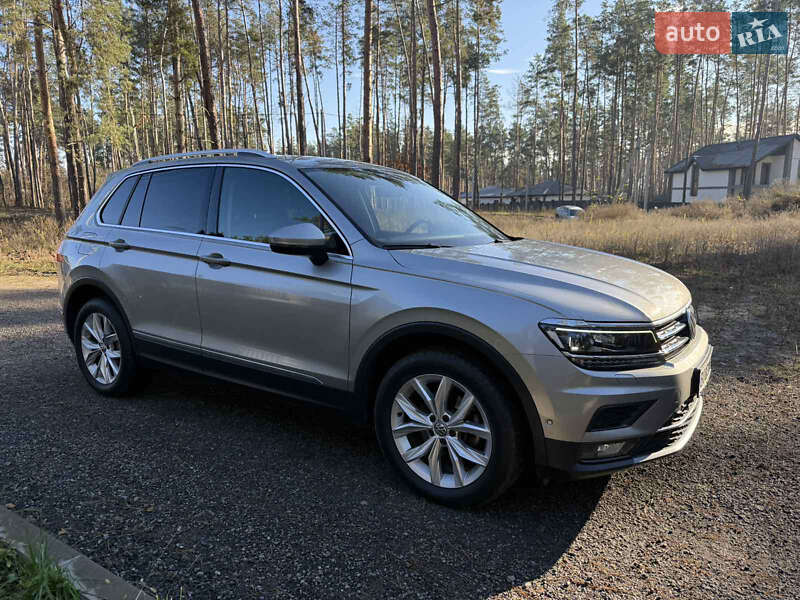 Внедорожник / Кроссовер Volkswagen Tiguan 2019 в Киеве