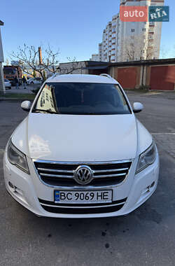 Внедорожник / Кроссовер Volkswagen Tiguan 2011 в Львове