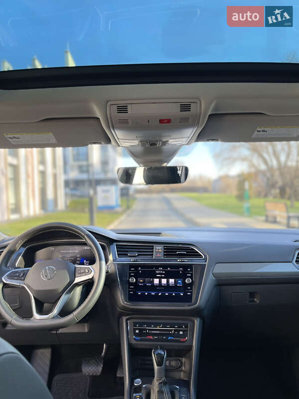 Внедорожник / Кроссовер Volkswagen Tiguan 2023 в Киеве