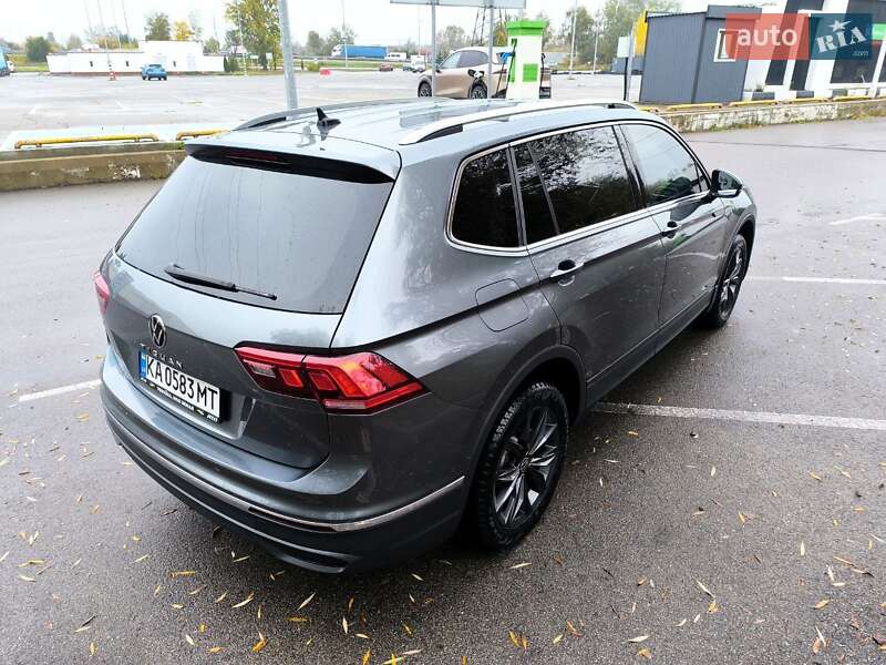 Внедорожник / Кроссовер Volkswagen Tiguan 2021 в Киеве