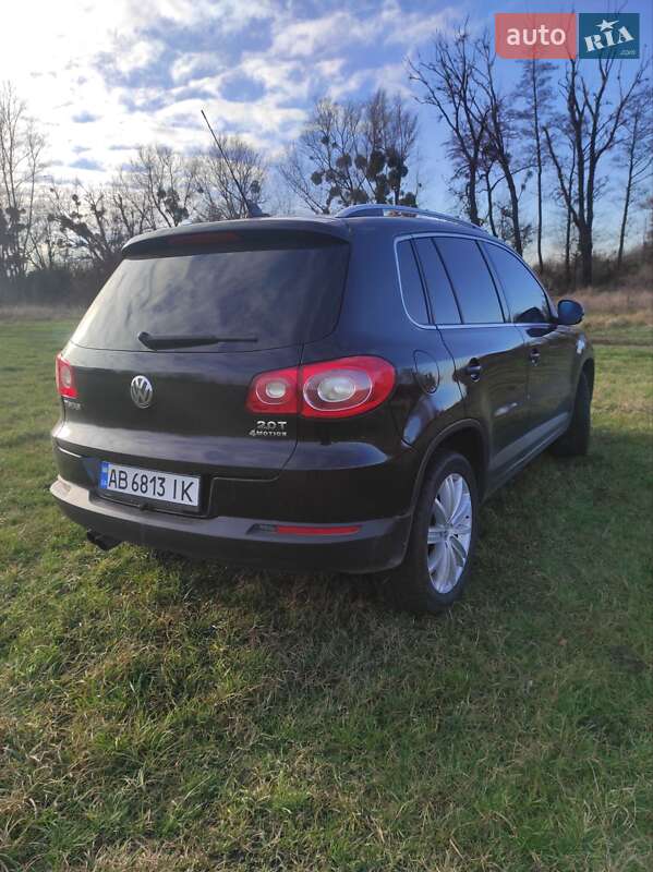 Внедорожник / Кроссовер Volkswagen Tiguan 2011 в Ильинцах