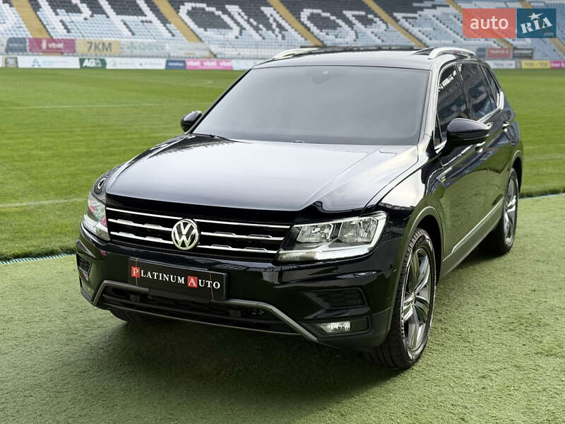 Внедорожник / Кроссовер Volkswagen Tiguan 2019 в Одессе