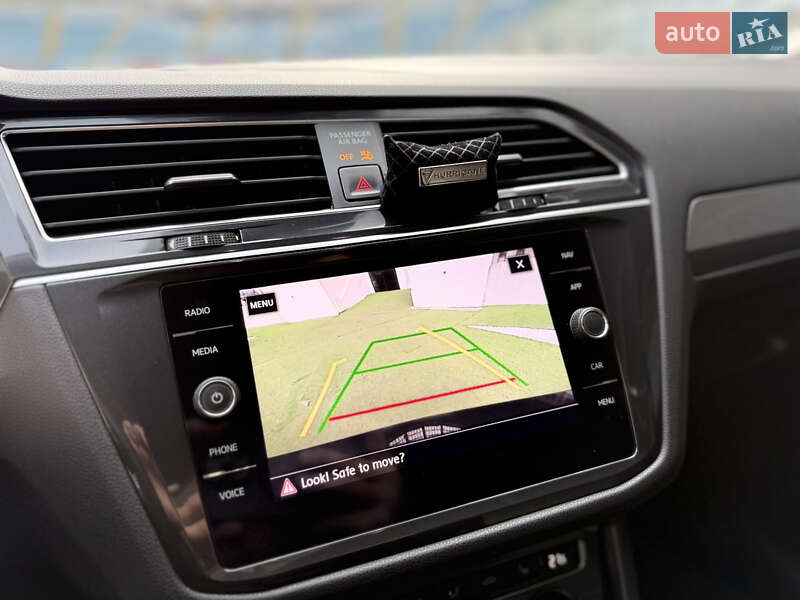 Внедорожник / Кроссовер Volkswagen Tiguan 2019 в Одессе