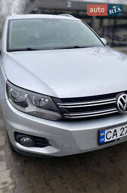 Внедорожник / Кроссовер Volkswagen Tiguan 2011 в Умани
