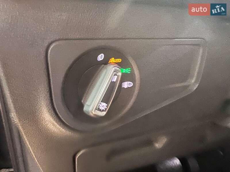 Внедорожник / Кроссовер Volkswagen Tiguan 2023 в Киеве