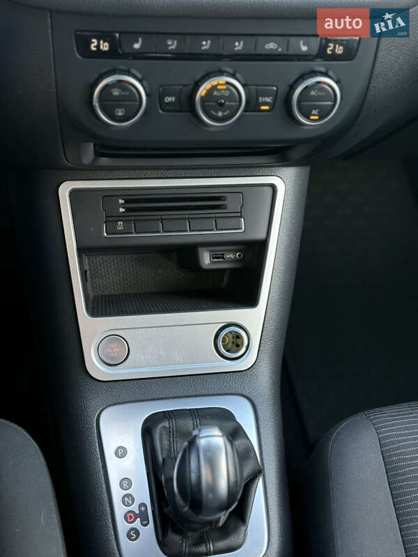 Внедорожник / Кроссовер Volkswagen Tiguan 2017 в Киеве фото 10 Внедорожник / Кроссовер Volkswagen Tiguan 2017 в Киеве