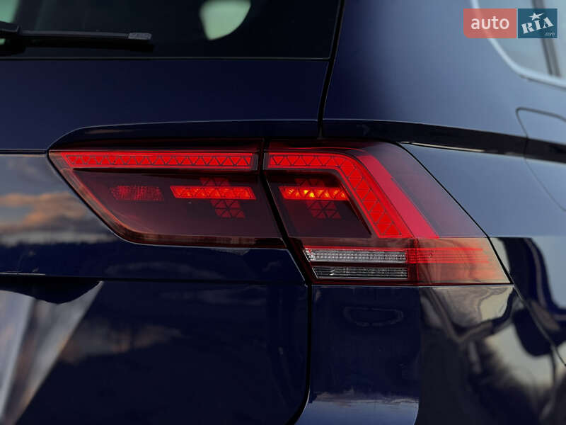 Внедорожник / Кроссовер Volkswagen Tiguan 2017 в Радивилове