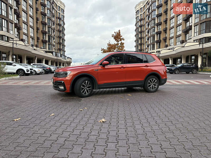 Внедорожник / Кроссовер Volkswagen Tiguan 2018 в Киеве