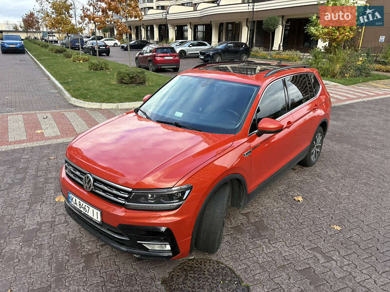 Внедорожник / Кроссовер Volkswagen Tiguan 2018 в Киеве