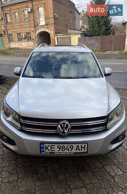Позашляховик / Кросовер Volkswagen Tiguan 2013 в Дніпрі