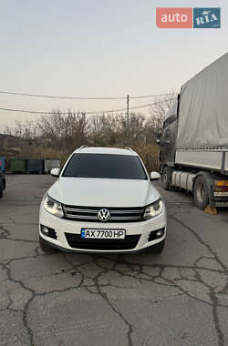 Внедорожник / Кроссовер Volkswagen Tiguan 2013 в Кобеляках