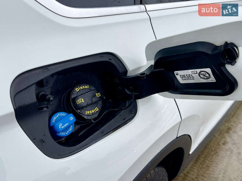 Внедорожник / Кроссовер Volkswagen Tiguan 2017 в Млинове