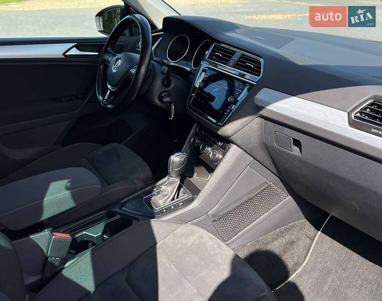 Внедорожник / Кроссовер Volkswagen Tiguan 2020 в Коломые фото 25 Внедорожник / Кроссовер Volkswagen Tiguan 2020 в Коломые