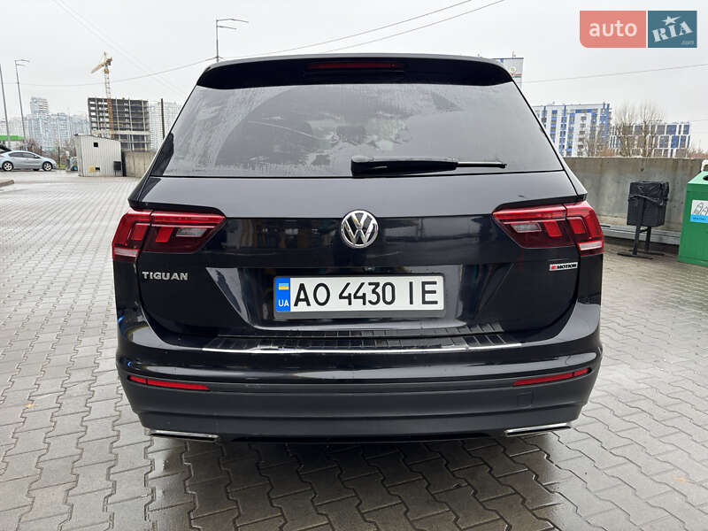 Внедорожник / Кроссовер Volkswagen Tiguan 2019 в Киеве