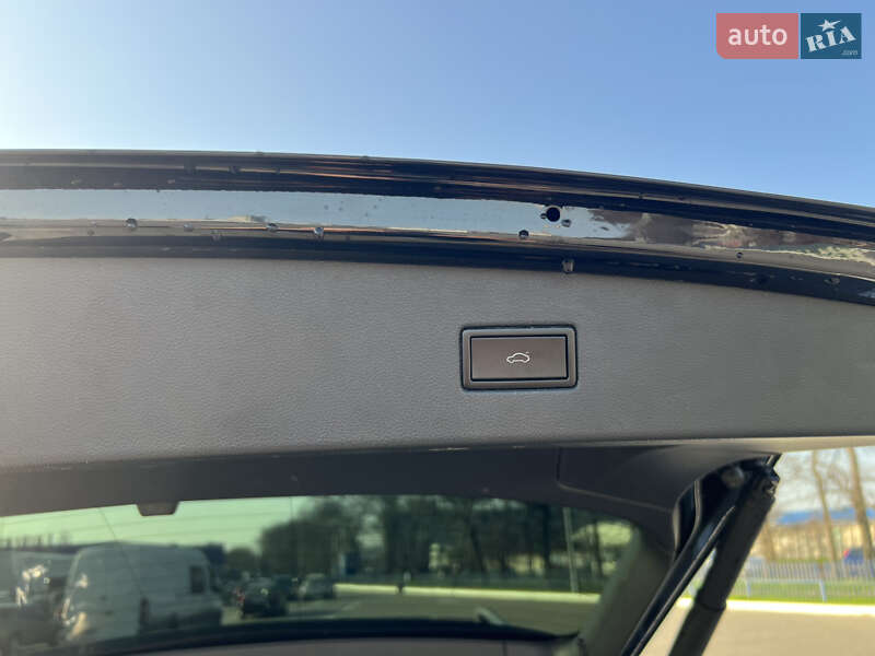 Внедорожник / Кроссовер Volkswagen Tiguan 2019 в Одессе