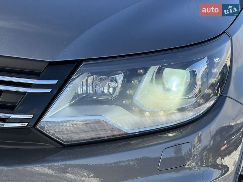 Внедорожник / Кроссовер Volkswagen Tiguan 2012 в Стрые