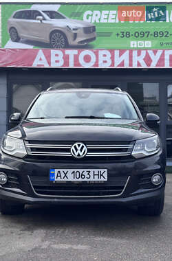 Внедорожник / Кроссовер Volkswagen Tiguan 2014 в Киеве