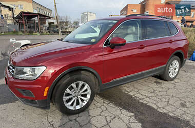 Позашляховик / Кросовер Volkswagen Tiguan 2018 в Полтаві