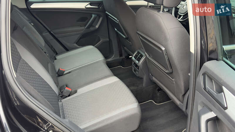 Внедорожник / Кроссовер Volkswagen Tiguan 2018 в Сваляве фото 29 Внедорожник / Кроссовер Volkswagen Tiguan 2018 в Сваляве