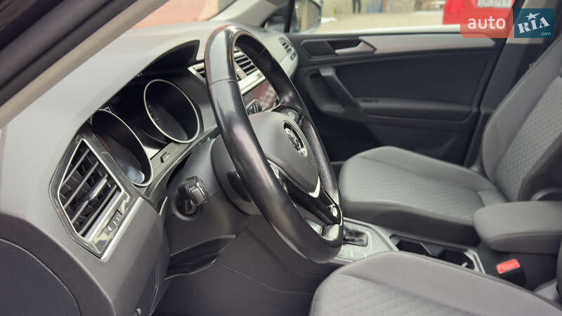 Внедорожник / Кроссовер Volkswagen Tiguan 2018 в Сваляве фото 50 Внедорожник / Кроссовер Volkswagen Tiguan 2018 в Сваляве