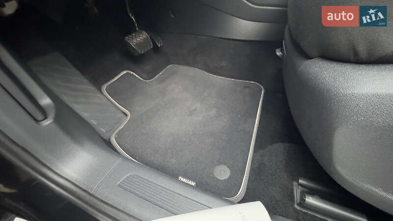 Внедорожник / Кроссовер Volkswagen Tiguan 2018 в Сваляве фото 77 Внедорожник / Кроссовер Volkswagen Tiguan 2018 в Сваляве