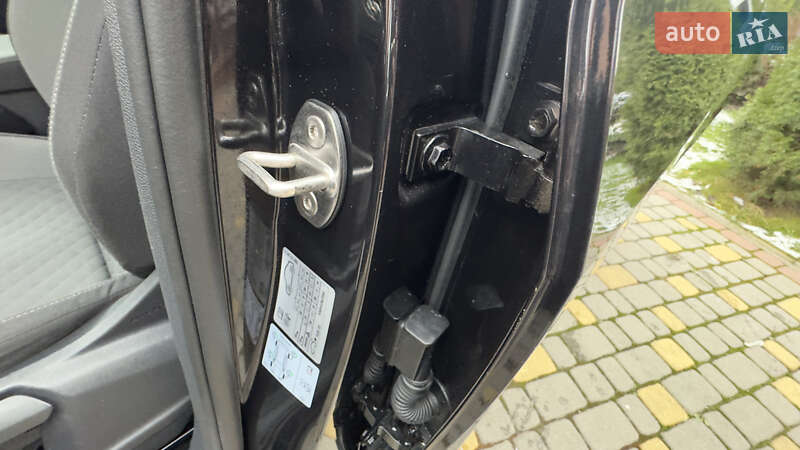 Внедорожник / Кроссовер Volkswagen Tiguan 2018 в Сваляве фото 78 Внедорожник / Кроссовер Volkswagen Tiguan 2018 в Сваляве