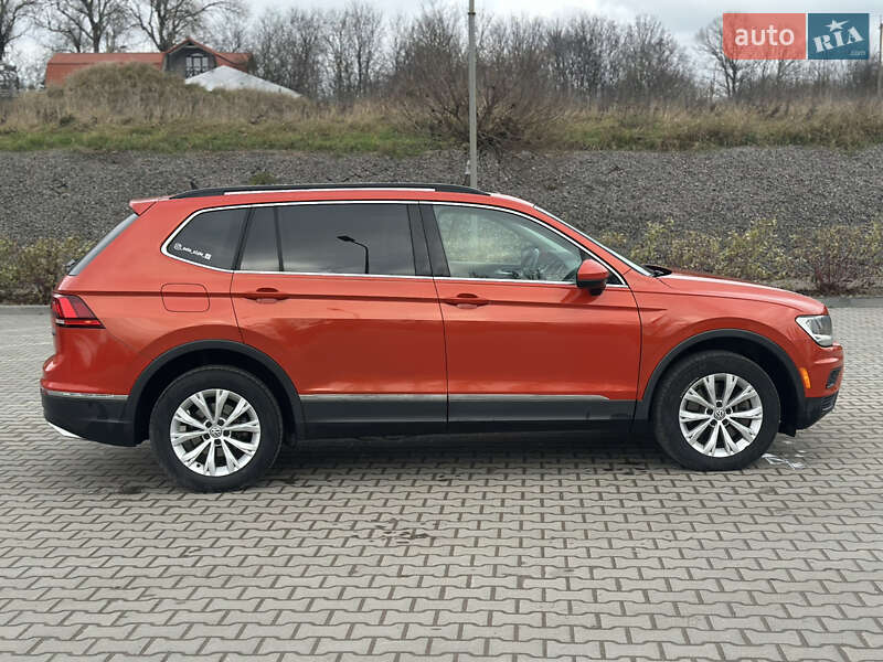 Внедорожник / Кроссовер Volkswagen Tiguan 2017 в Хмельницком фото 3 Внедорожник / Кроссовер Volkswagen Tiguan 2017 в Хмельницком