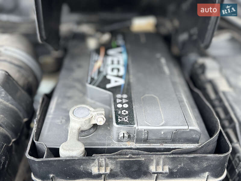 Внедорожник / Кроссовер Volkswagen Tiguan 2010 в Львове