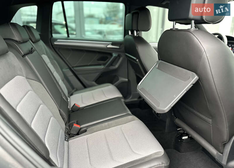 Внедорожник / Кроссовер Volkswagen Tiguan 2020 в Днепре