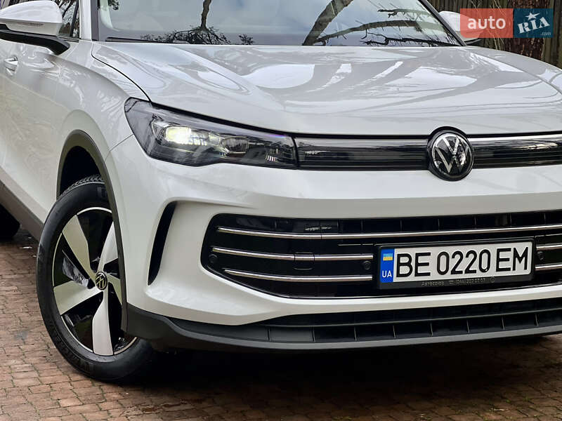 Внедорожник / Кроссовер Volkswagen Tiguan 2024 в Киеве